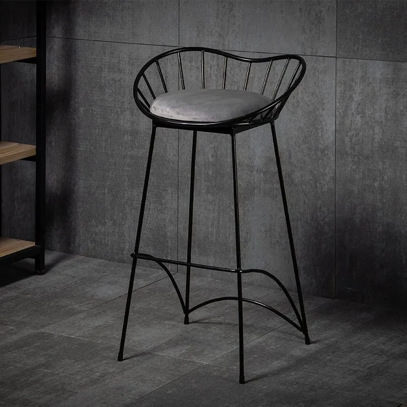 Moderne stijl ijzeren barkruk lage rug met voetsteun woonkamer eenvoudige barkruk 30 inch Clearhalo