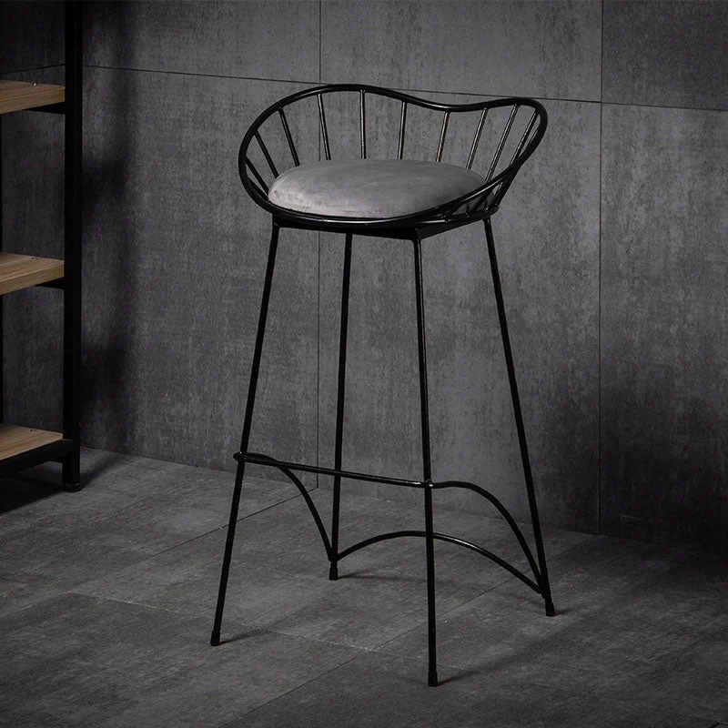 Moderne stijl ijzeren barkruk lage rug met voetsteun woonkamer eenvoudige barkruk 30 inch Clearhalo