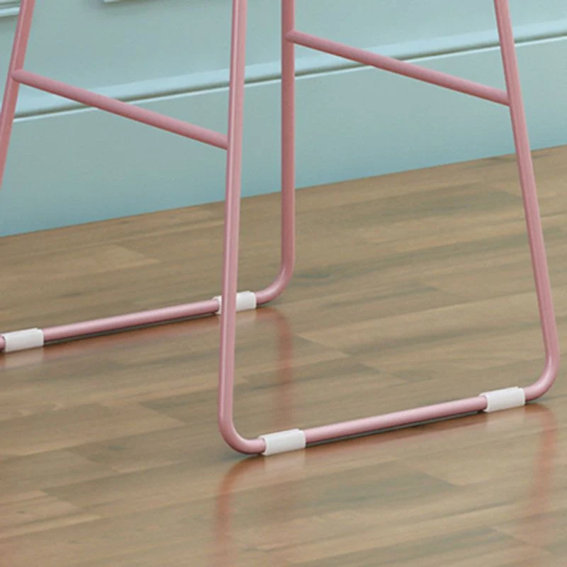 Moderne stijl ijzeren barkruk met voetsteun Milk Tea Shop roze barkruk 30 inch Clearhalo