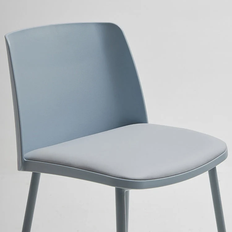 Moderne stijl PU-lederen barkruk met vierkante zitting en barkruk met metalen poten Clearhalo