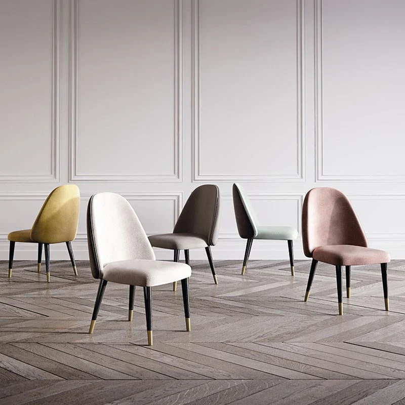 Nordic Glam Style Eetkamerstoel Armloze stoelen voor keuken met houten poten Clearhalo