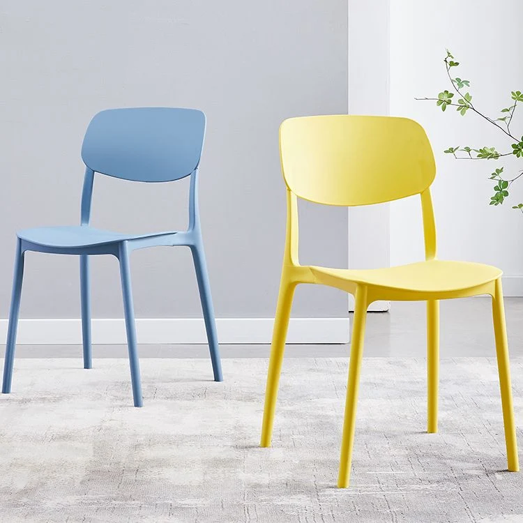 Nordic Glam Style Stoelen Keuken Armloze stoel met plastic poten Clearhalo