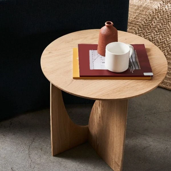 Ronde abstracte basisontwerp massief houten tafelbord Scandinavische stijl bijzettafel Clearhalo