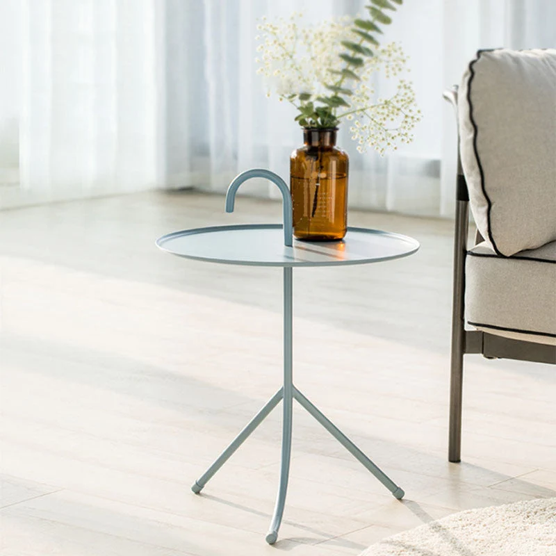 Ronde metalen bijzettafel met 3 poten middeleeuwse moderne stijl Clearhalo