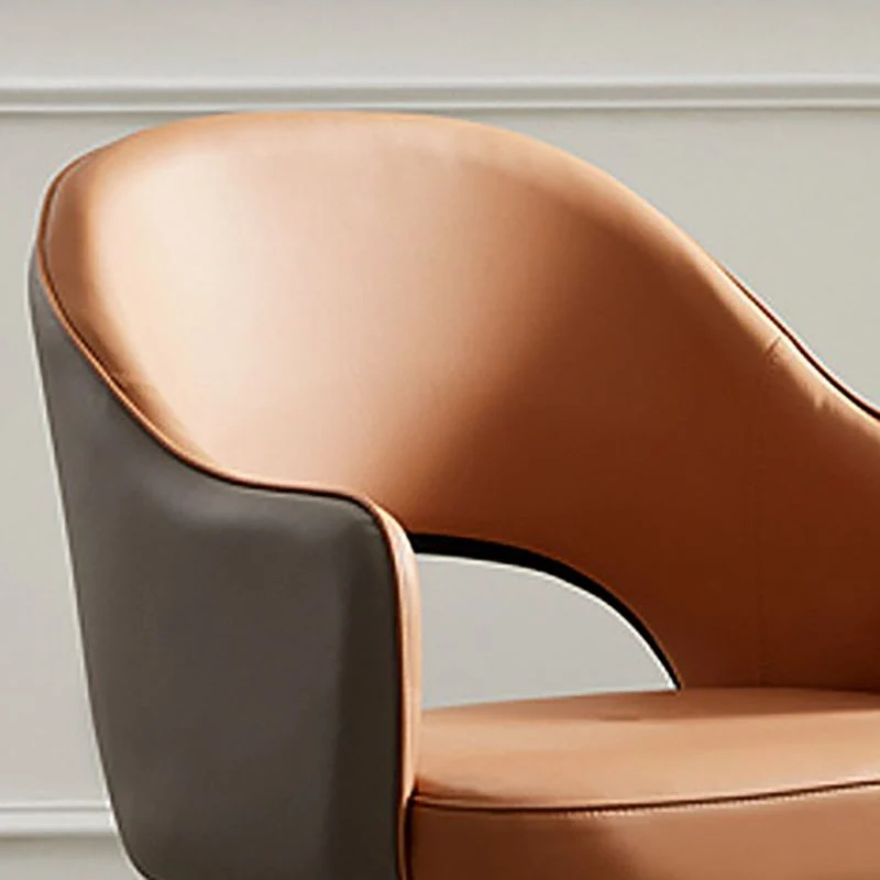 Scandinavisch design Eetkamerstoelen met open rug en gestoffeerde zijstoelen Clearhalo