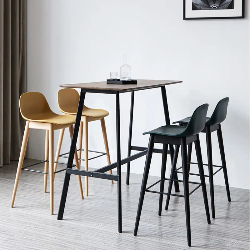 Scandinavische houten tegenkrukken Kunststof barkrukken met lage rugleuning en voetsteun Clearhalo