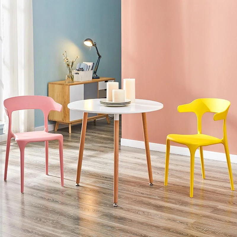 Scandinavische kunststof keuken eetkamer fauteuil stoel met open rug Clearhalo