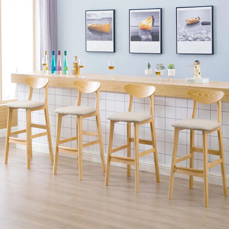 Scandinavische Milk Tea Shop Voetsteunkruk Matte afwerking massief houten barkruk Clearhalo