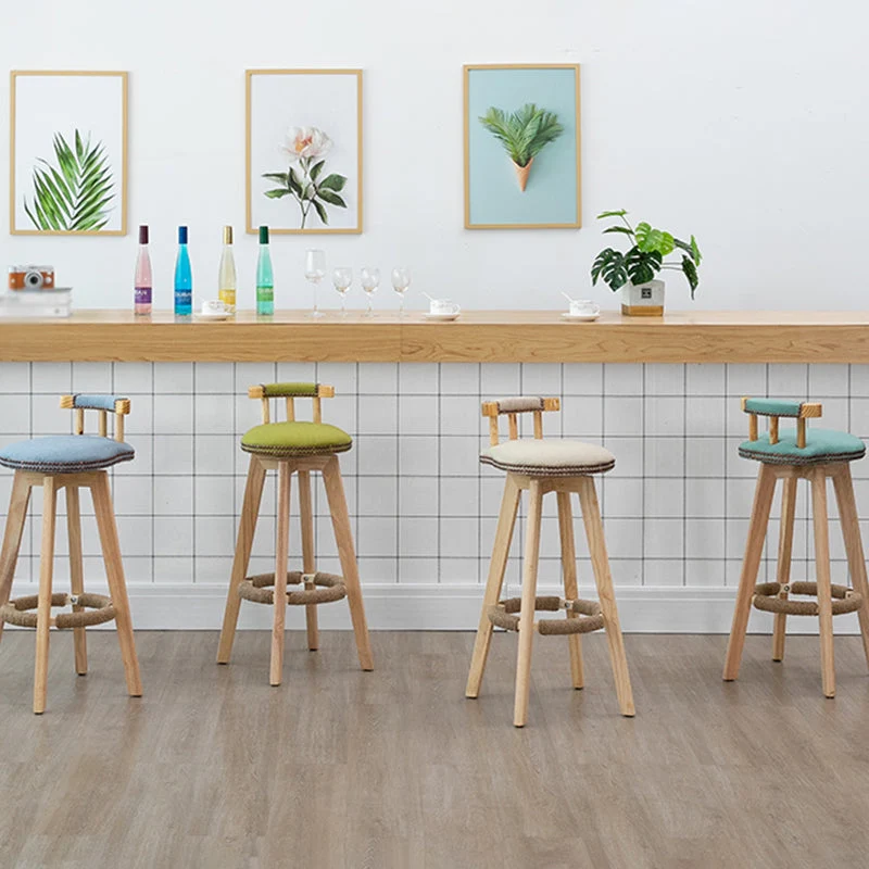 Scandinavische natuurlijke houten tegenkrukken Barkrukken met lage rugleuning en voetsteun Clearhalo