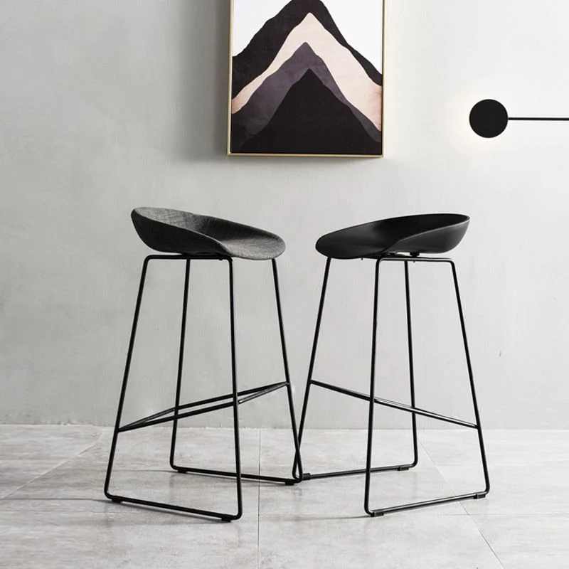 Scandinavische stalen kunststof counterkrukken Barkrukken zonder rugleuning met kuipstoel (set van 2) Clearhalo