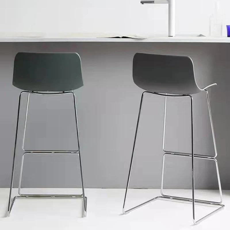 Scandinavische tegenkruk met lage rugleuning, kunststof armloze tegenstoel Clearhalo