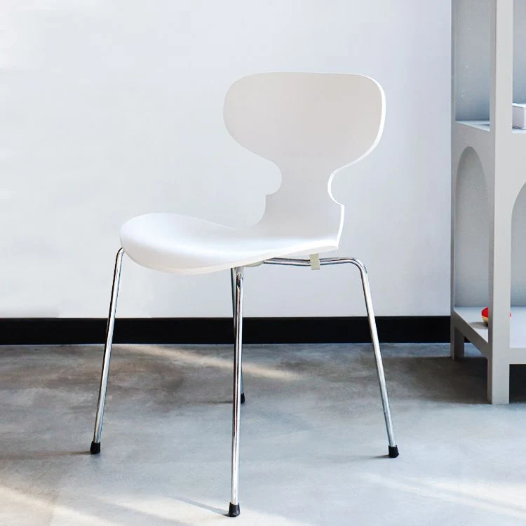 Stapelbare armloze eetkamerstoelen Moderne eetkamerstoel met lage rugleuning Clearhalo