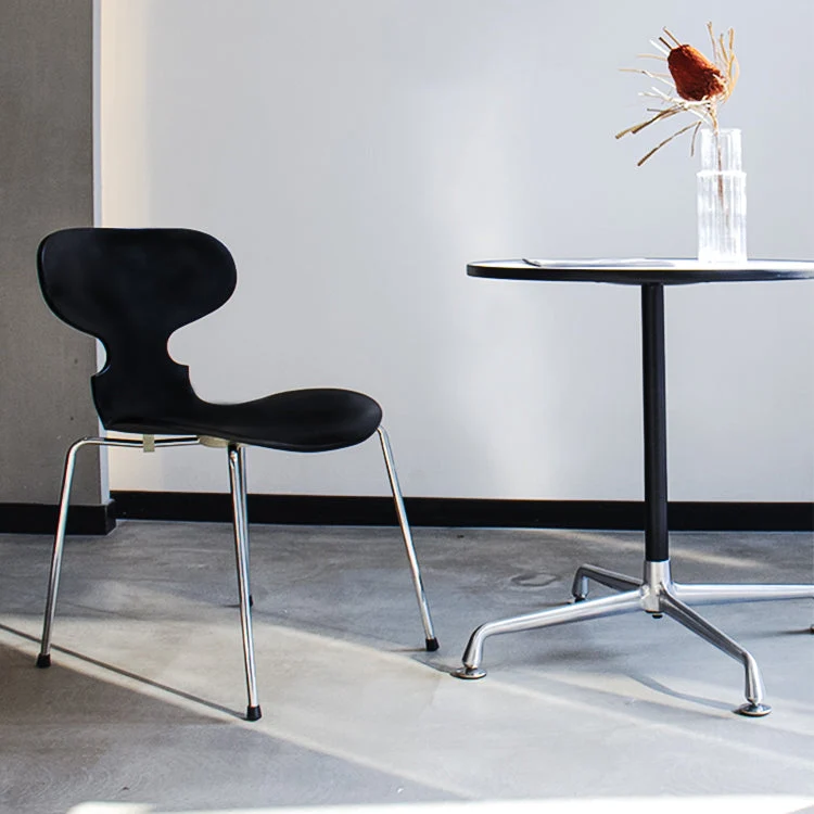 Stapelbare armloze eetkamerstoelen Moderne eetkamerstoel met lage rugleuning Clearhalo