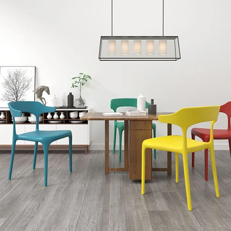 Stapelbare stoelen eigentijdse stijl, eetkamerstoelen zonder armleuningen met kunststof poten Clearhalo
