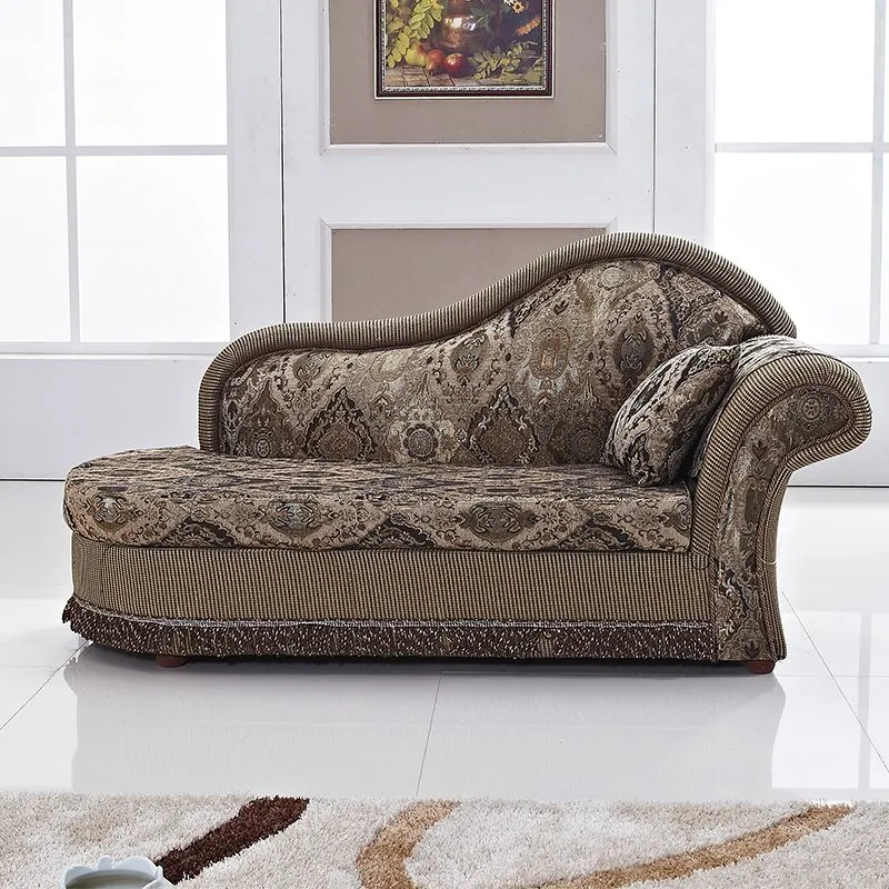 Traditionele eenarmige houten chaise uitlopende armen voor de woonkamer Clearhalo