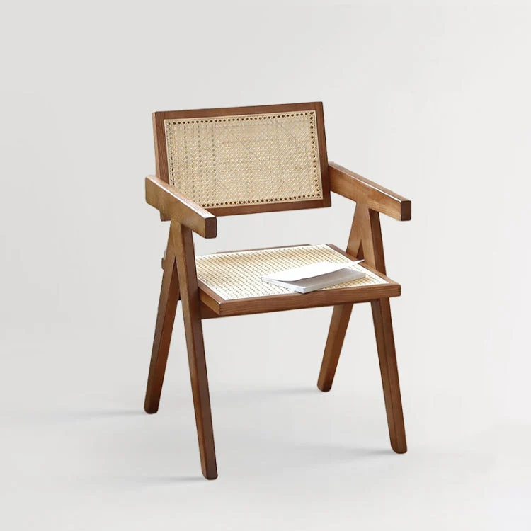 Traditionele stijl stoelen, eetkamer, keuken, fauteuils met houten poten Clearhalo