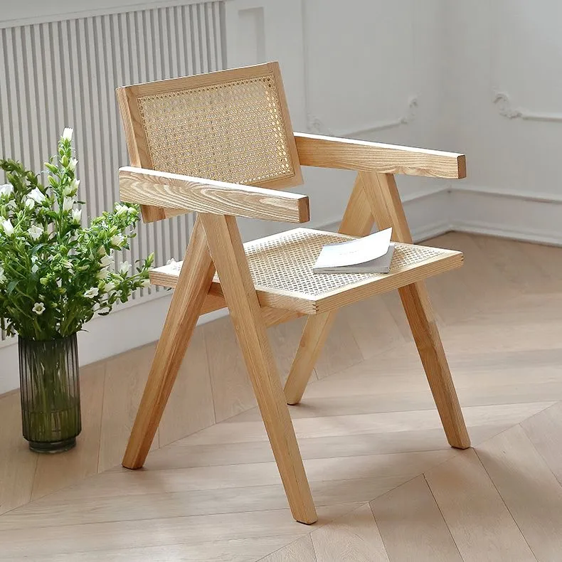 Traditionele stijl stoelen, eetkamer, keuken, fauteuils met houten poten Clearhalo