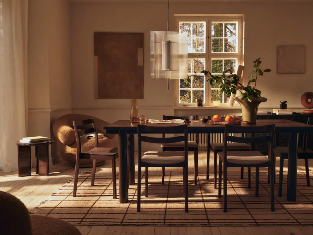 Atura Dining Table - Dark Chocolate/Dark Stained Oak 200 Ferm Living - COM