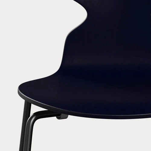 Fritz Hansen ANT eetkamerstoel black ash coloured Midnight Blue
