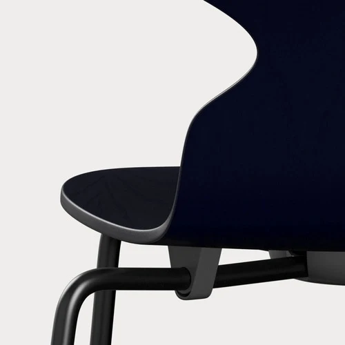 Fritz Hansen ANT eetkamerstoel black ash coloured Midnight Blue