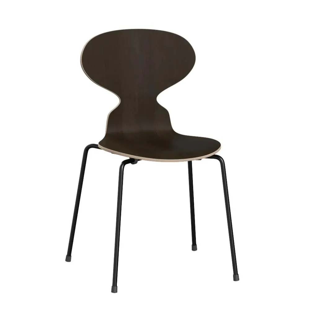 Fritz Hansen ANT eetkamerstoel black clear lacquered dark stained oak