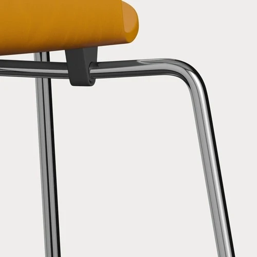 Fritz Hansen ANT eetkamerstoel chrome ash coloured Burnt Yellow