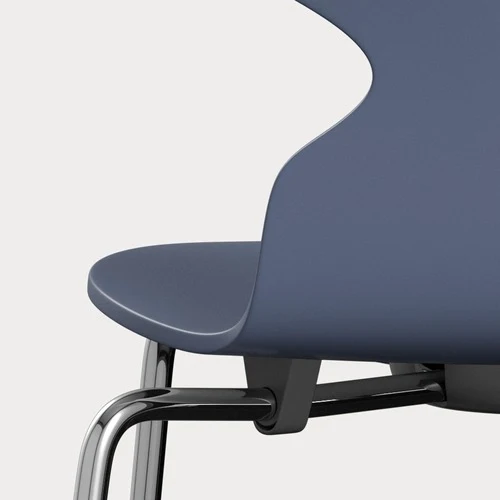 Fritz Hansen ANT eetkamerstoel chrome ash lacquered Dusk Blue