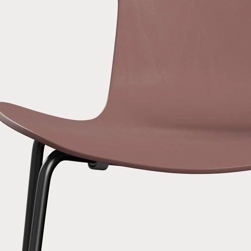 Fritz Hansen Grand Prix eetkamerstoel black ash coloured Wild Rose