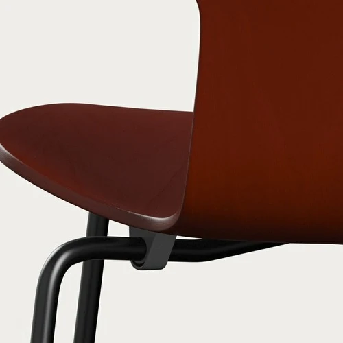 Fritz Hansen Grand Prix eetkamerstoel black ash coloured Venetian Red