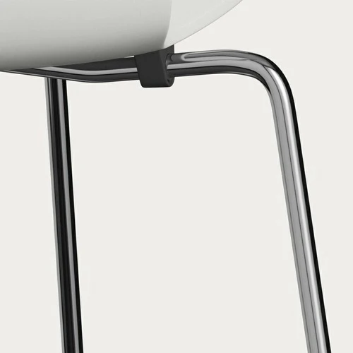Fritz Hansen Grand Prix eetkamerstoel chrome ash lacquered White