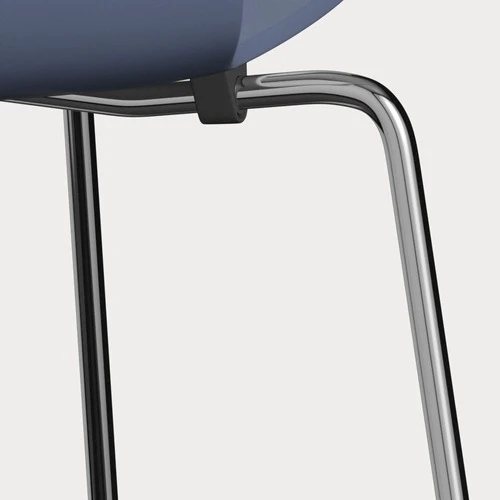 Fritz Hansen Grand Prix eetkamerstoel chrome ash lacquered Dusk Blue
