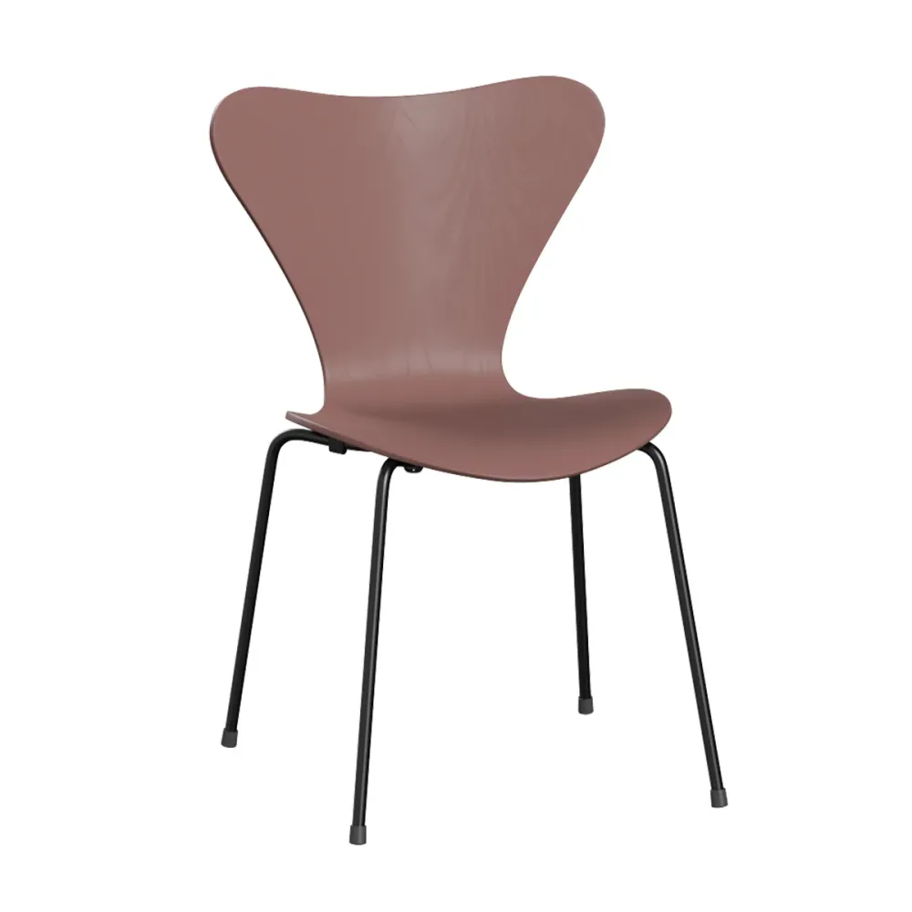 Fritz Hansen Series 7 Vlinderstoel black ash coloured Wild Rose