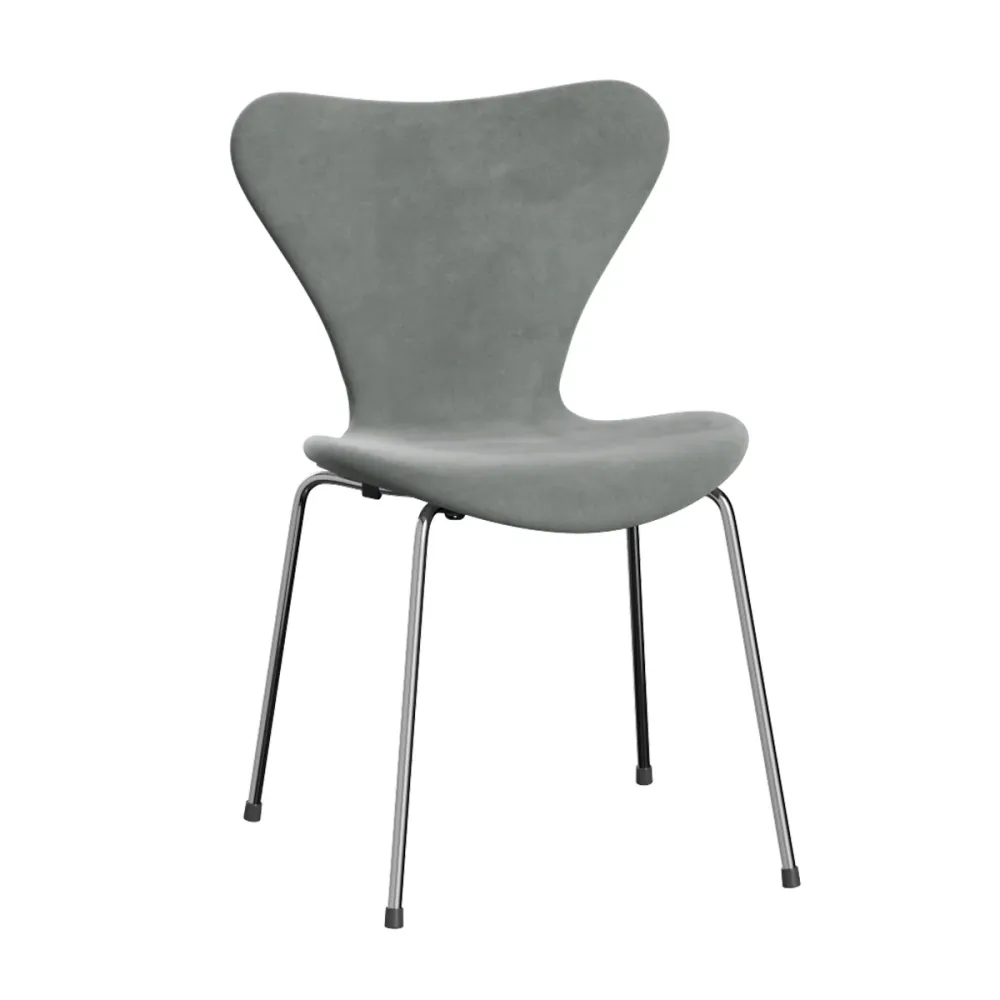 Fritz Hansen Series 7 Vlinderstoel chrome Belfast Seal Grey