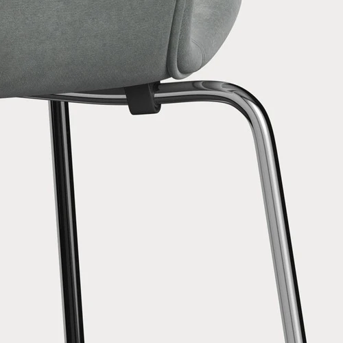 Fritz Hansen Series 7 Vlinderstoel chrome Belfast Seal Grey