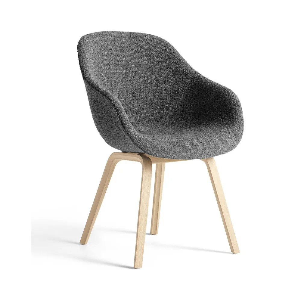HAY About Chair AAC 123 eetkamerstoel gestoffeerd Flamiber Charcoal