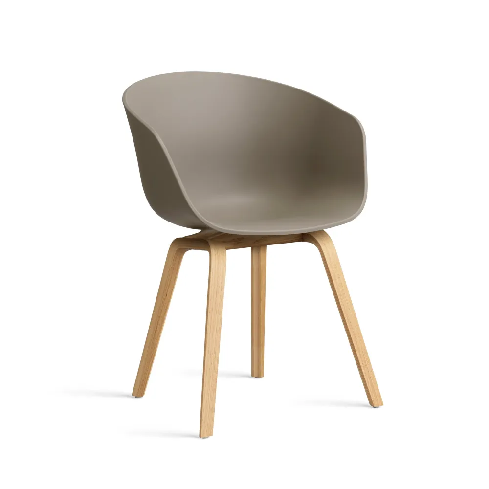 HAY About Chair AAC 22 eetkamerstoel gelakt eiken Khaki 2.0