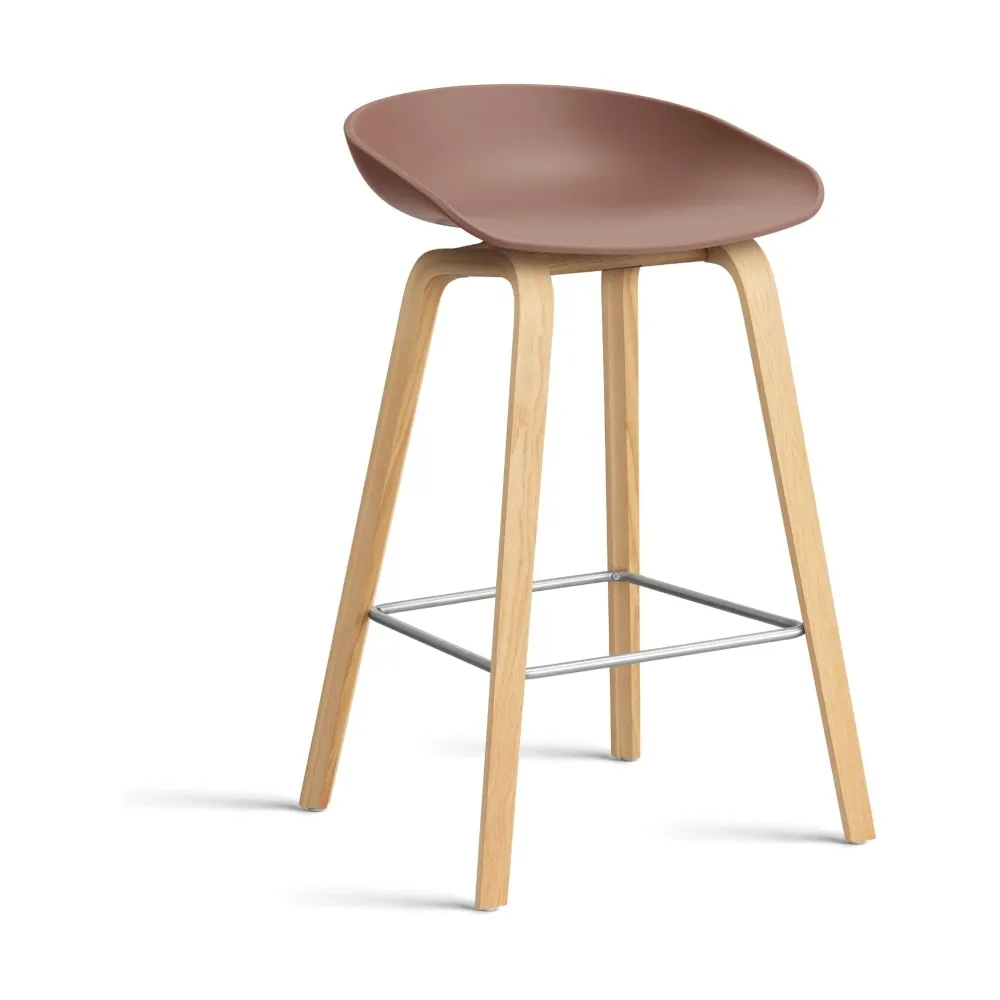 HAY About Stool AAS 32 barkruk H65 gelakt eiken Soft Brick 2.0