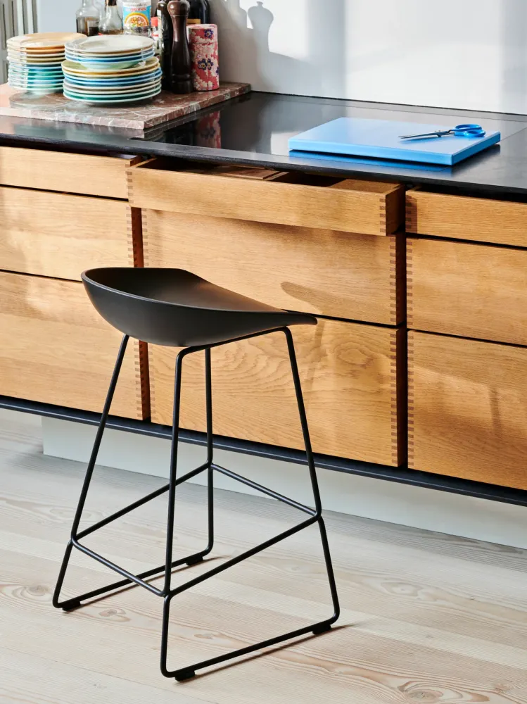 HAY About Stool AAS 38 barkruk H65 Black Pastel Green