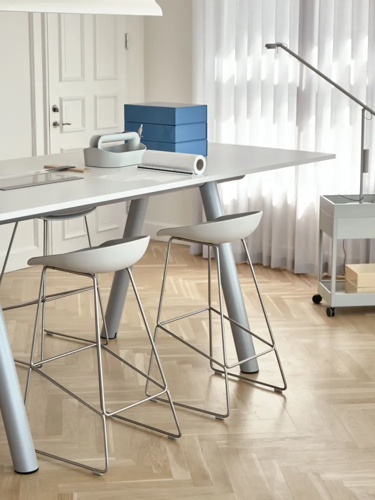 HAY About Stool AAS 38 barkruk H75 wit Raisin 2.0