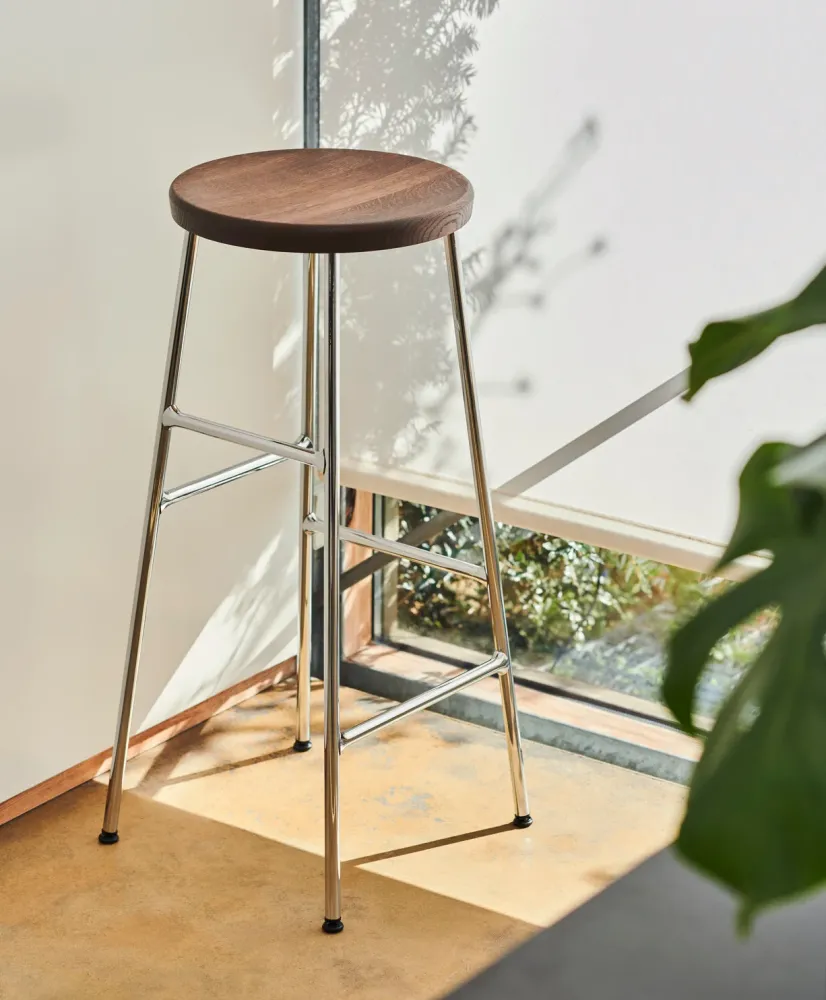HAY Cornet barkruk H75 chroom donker eikenhout
