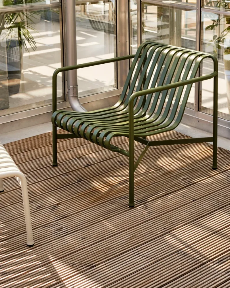 HAY Palissade lounge low tuinstoel olive