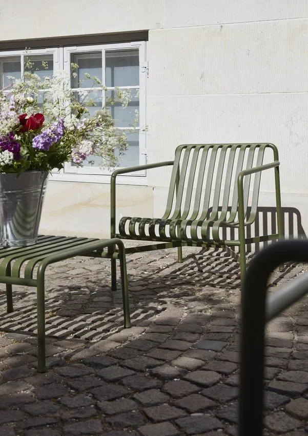 HAY Palissade lounge low tuinstoel olive