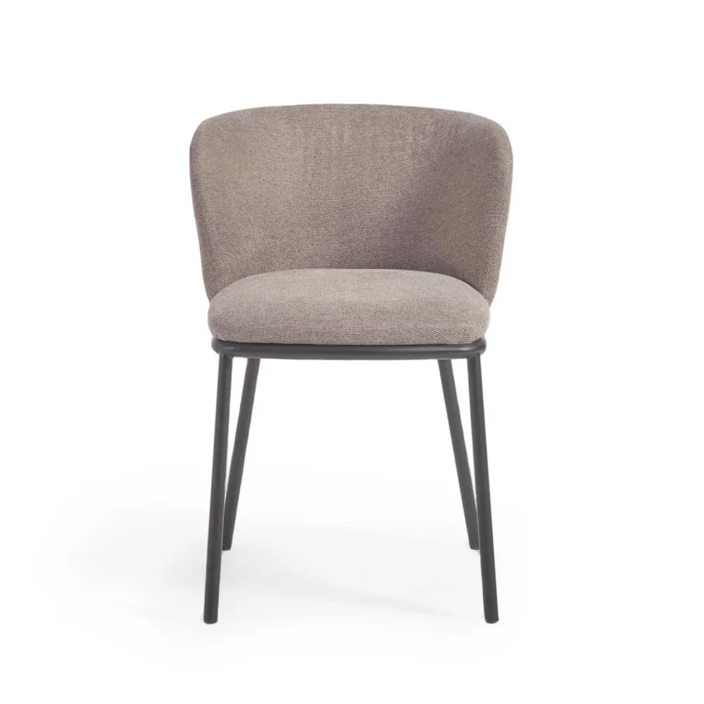 Kave Home Ciselia eetkamerstoel chenille Lichtbruin poot zwart