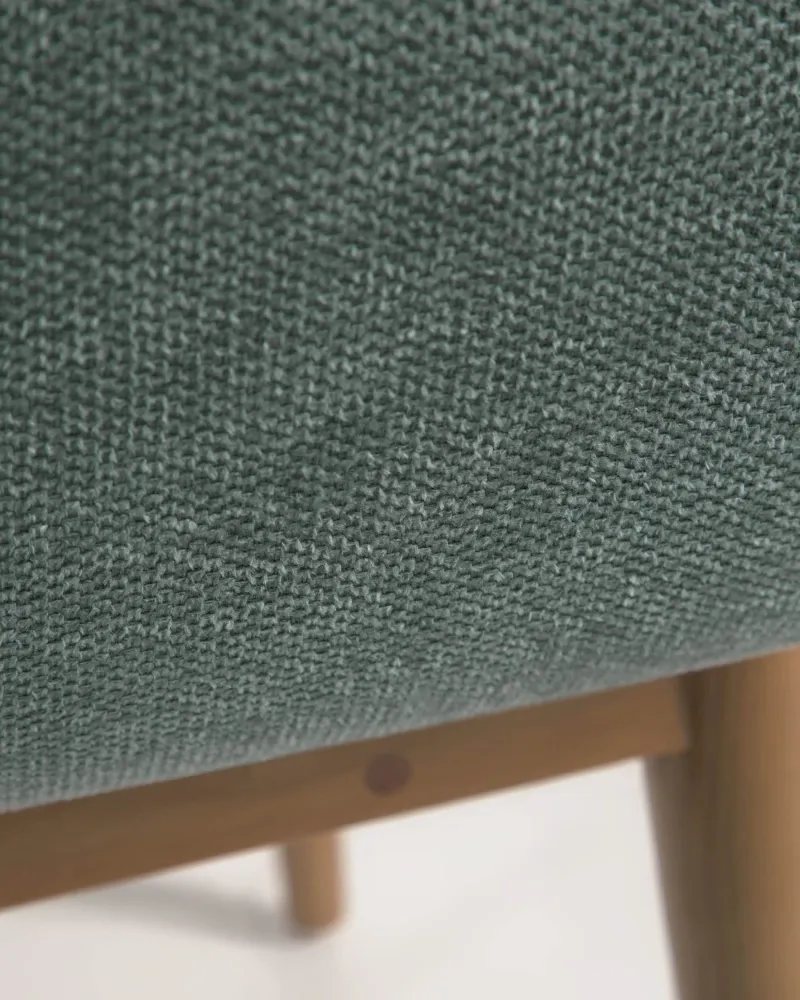 Kave Home Konna eetkamerstoel Groen poot hout