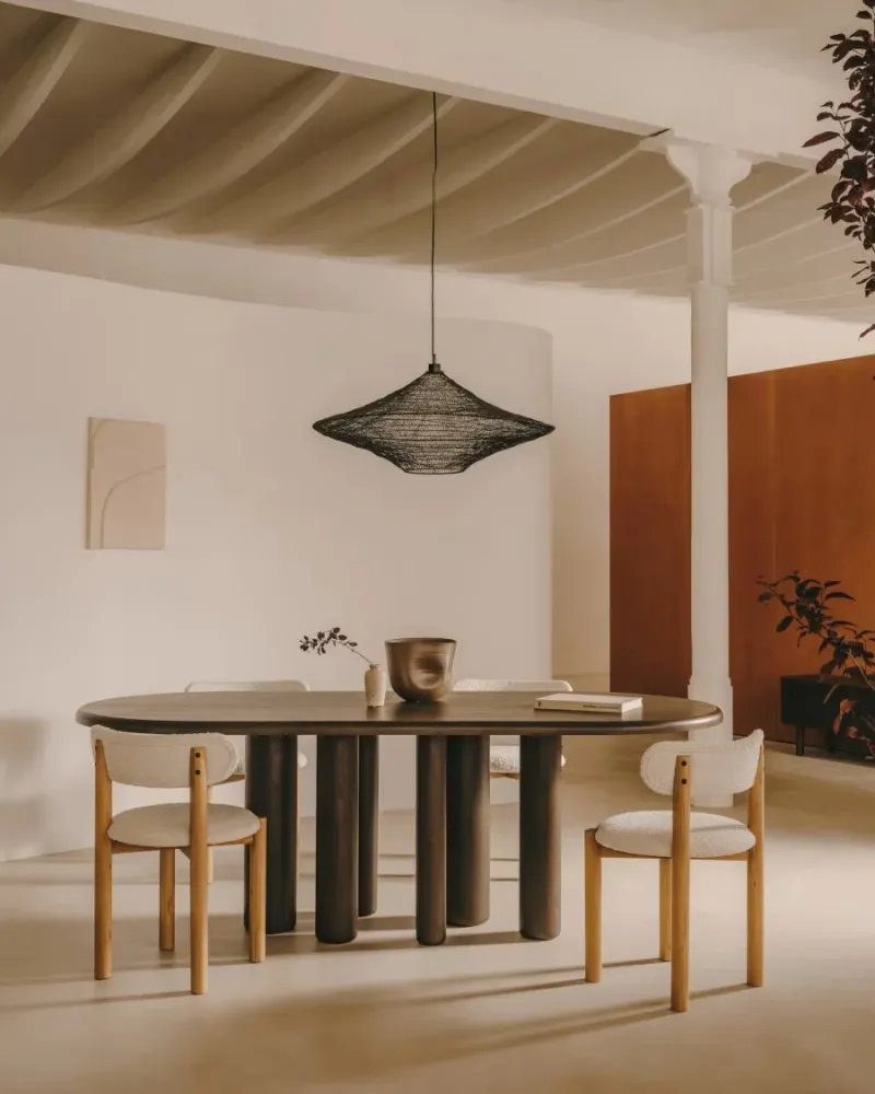 Kave Home Nebai eetkamerstoel bouclé Wit