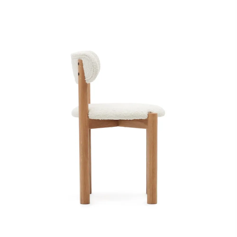 Kave Home Nebai eetkamerstoel bouclé Wit