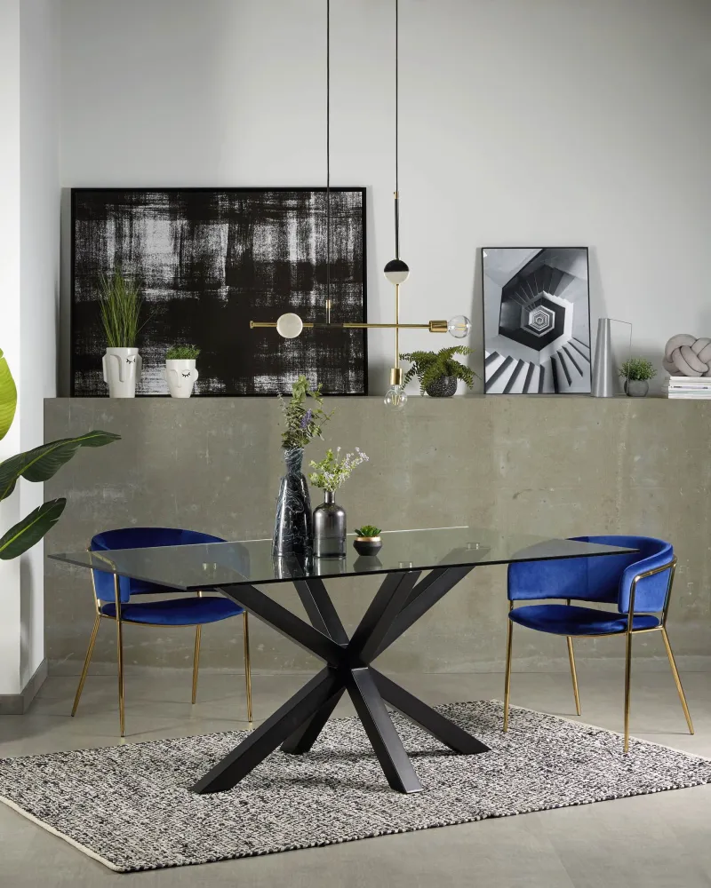 Kave Home Runnie eetkamerstoel Blauw poot goud