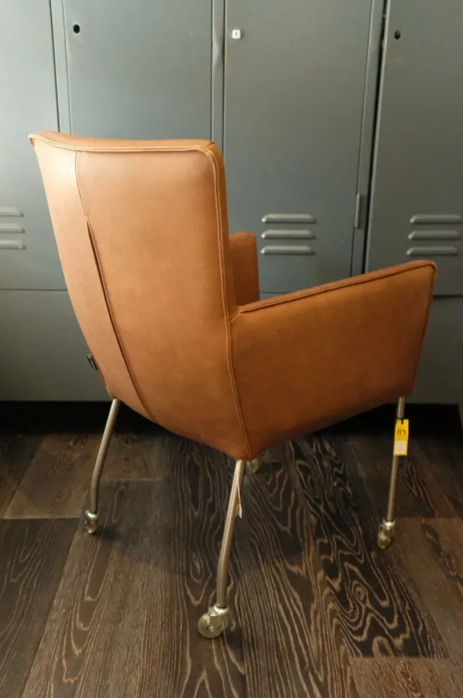 Kavel 84 stoel Kees