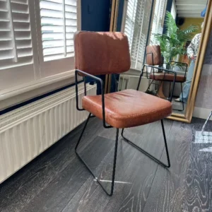 Stoel Bert | Showroom Sale Kavel 84