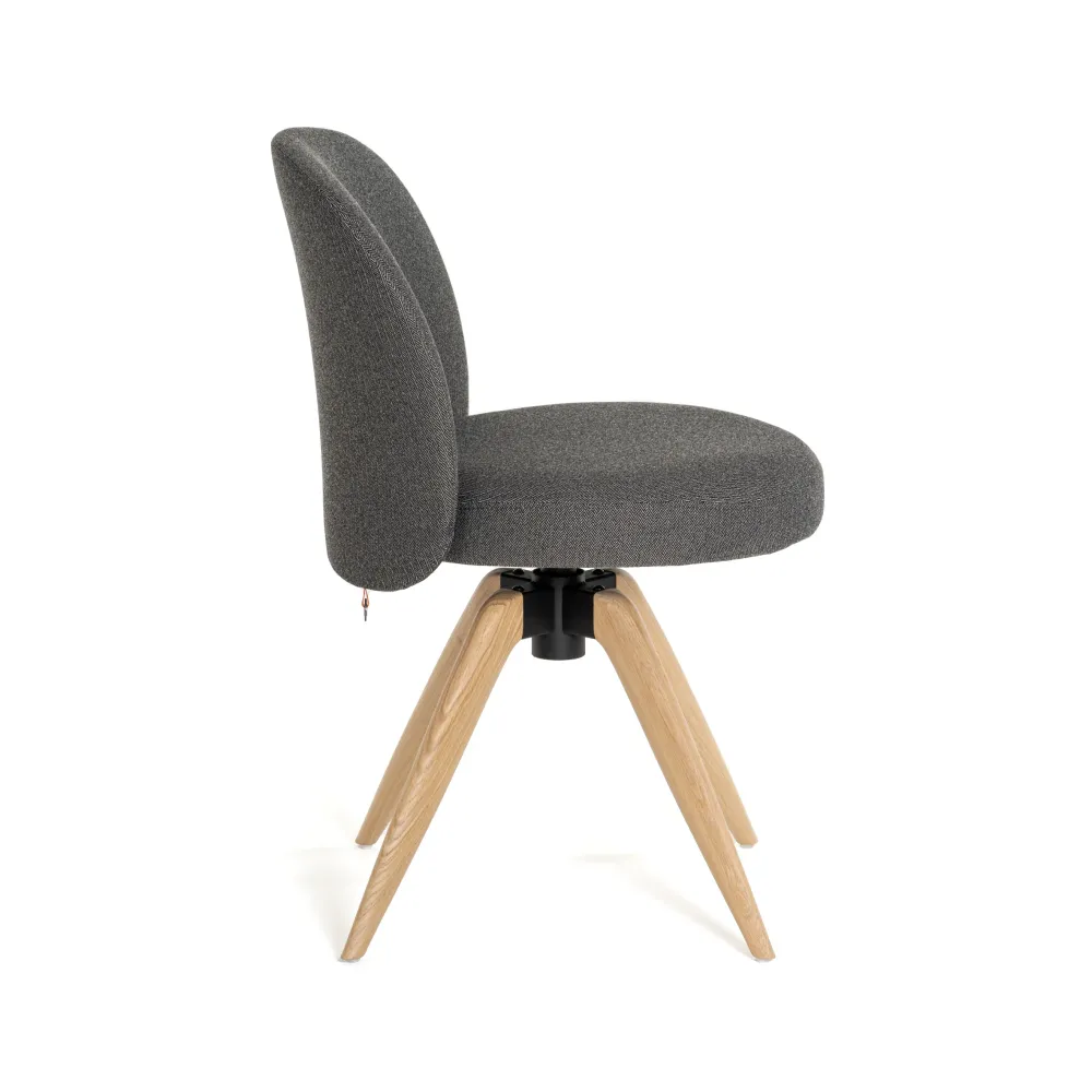 Mobitec Neo C0550 eetkamerstoel Hugo Carbone draaipoot eiken